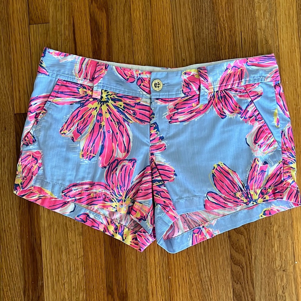 Lilly Pulitzer flower pink/purple/yellow Walsh shorts size 6